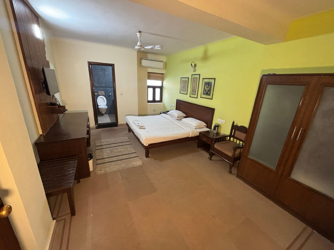 Bedroom, Hotel Rajdeep, Jaipur