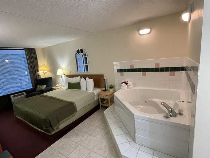 Bathroom, Ozark Valley Inn, Taney