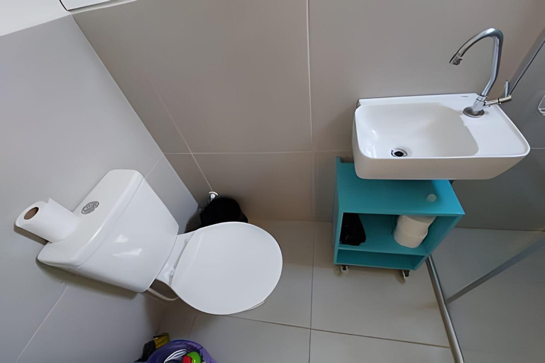 Bathroom, Vila Galeria, São Paulo