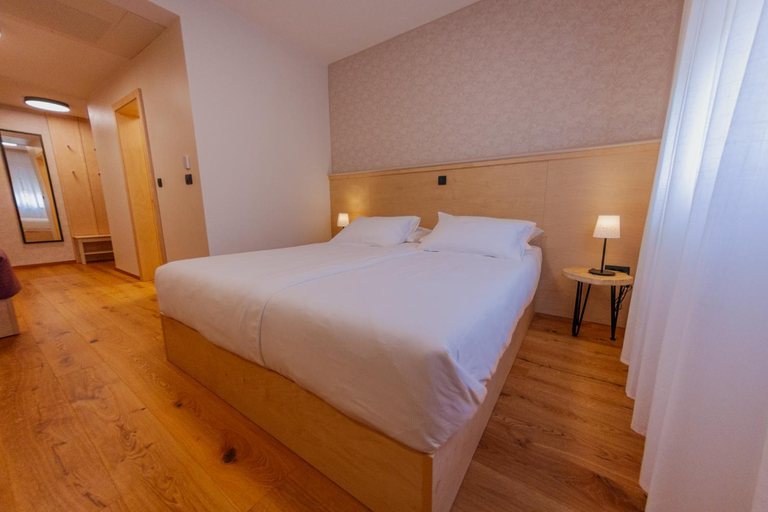 Bedroom 2, Guesthouse Les, Brežice
