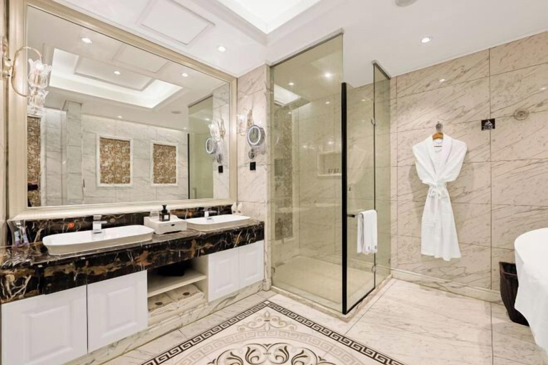 Bathroom 4, Baiyun International Hotel, Jilin