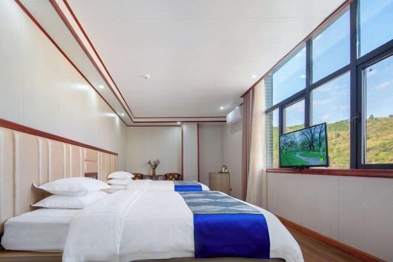Bedroom, Furong Lijing Hotel, Xiangxi Tujia and Miao