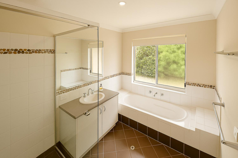Bathroom, Macs Manor, Busselton