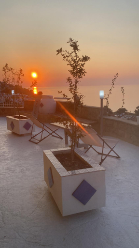 Others 3, Villa sul tramonto, Messina