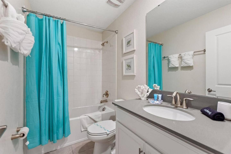 Bathroom 3, Bookmark Villa 8Q no Storey Lake c/ Piscina, Osceola
