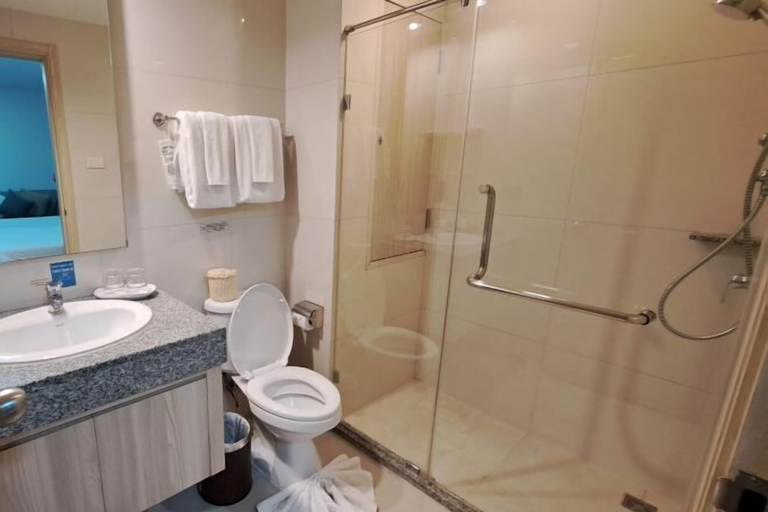 Bathroom 3, Kantary Hotel & Serviced Apartments Amata, Bangpakong, Muang Chon Buri