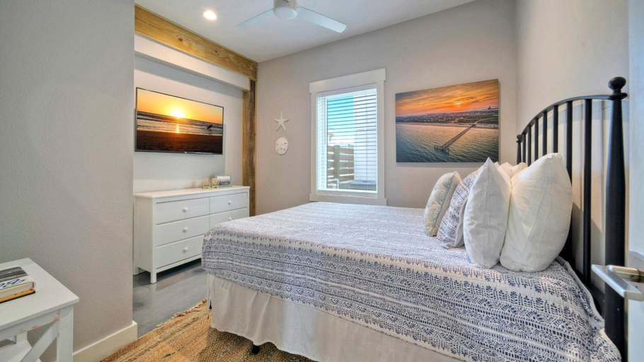 Bedroom 3, Wild Horse by AvantStay Walk to Beach Pool, Nueces