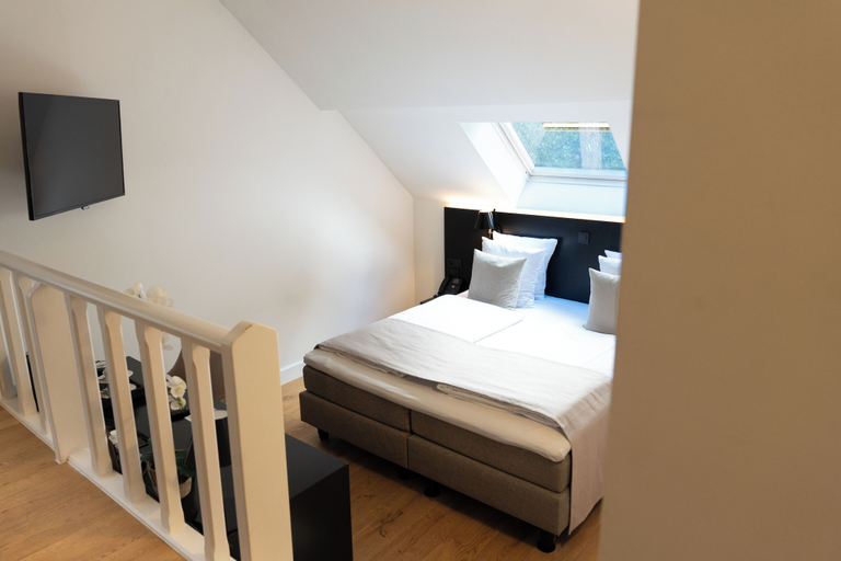 Bedroom 4, Corsendonk Hooge Heyde, Antwerpen