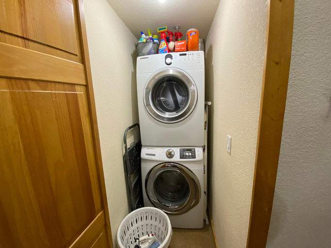 Bathroom 4, Tenderfoot Lodge 2604, Summit
