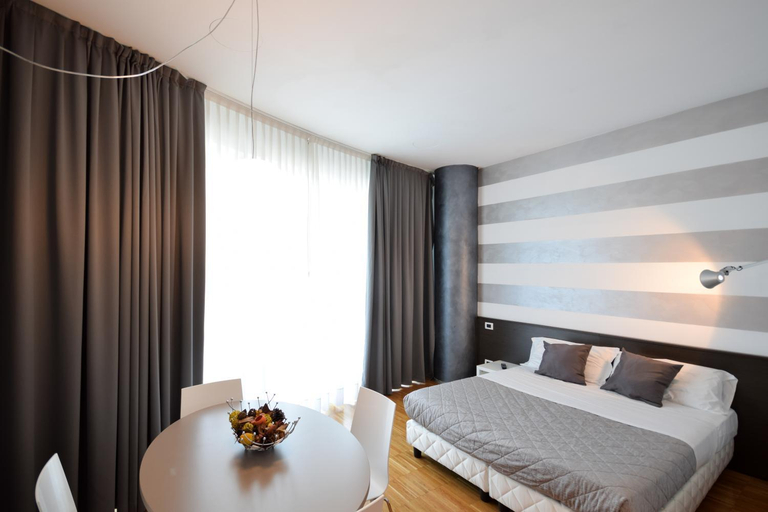 Bedroom 2, Hotel Mantova Residence, Mantua