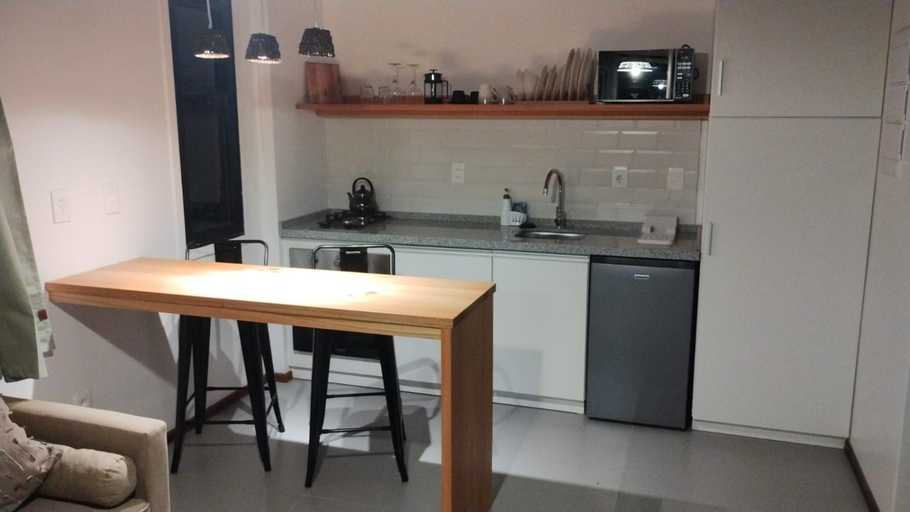 Others 5, Casas frente a la Playa, Rocha