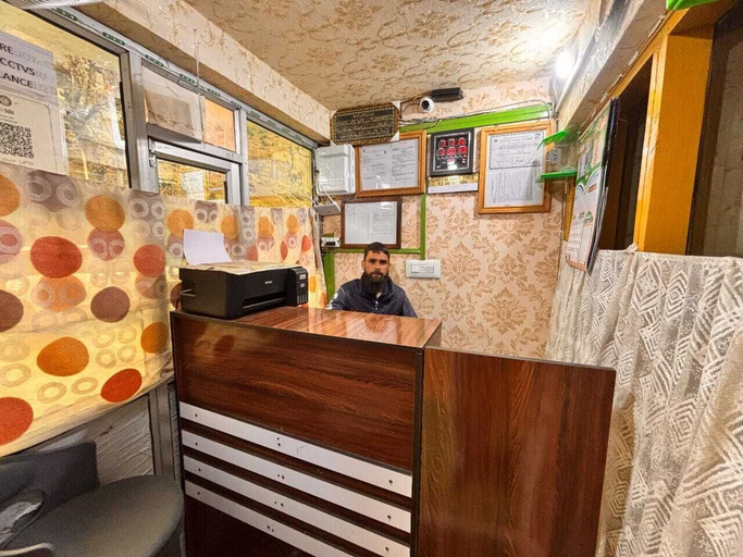 Others 5, Hotel Bright Palace, Anantnag