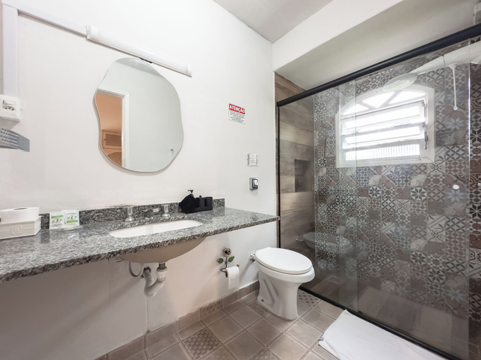 Bathroom 3, Pousada Flor De Penedo, Itatiaia