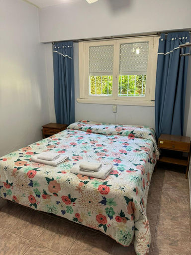 Bedroom 2, Hotel Abetaia, Villa Gesell
