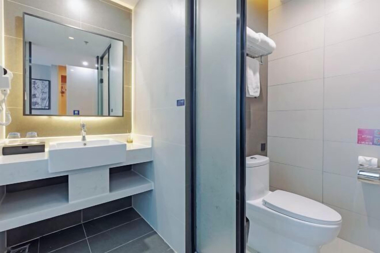 Bathroom 4, LANOU Hotel (Haiyan Science City), Jiaxing