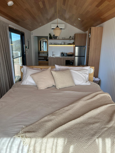 2, The George Tasmania, George Town - Pt A