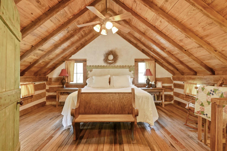 Bedroom 2, AB Butler- Both Suites, Gillespie