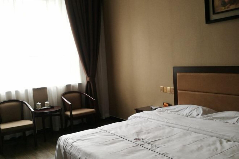 Bedroom 3, Linjianglou Hotel, Hanzhong