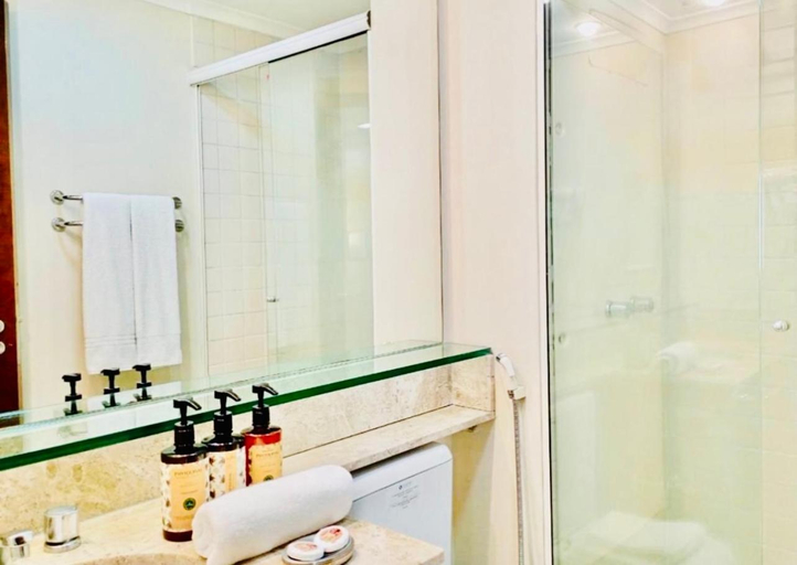 Bathroom, International Hotel Jardins, São Paulo