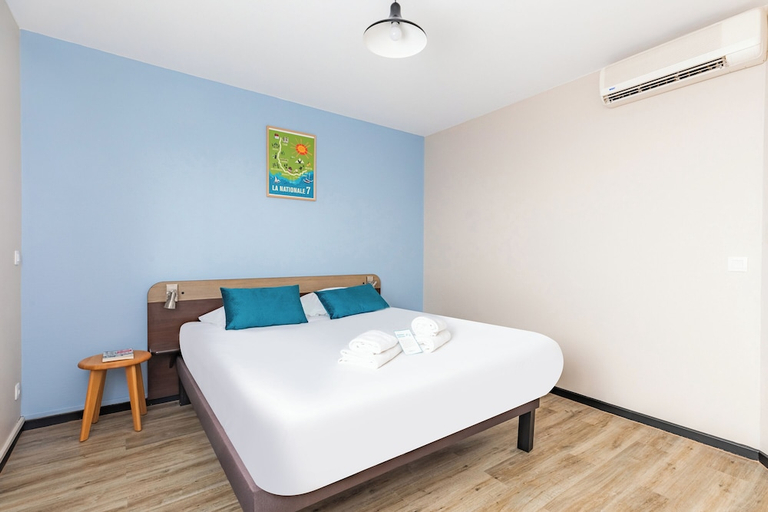 Bedroom 3, Appart'City Classic Montelimar, Drôme