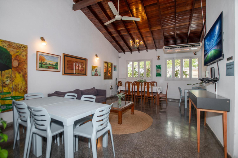 Others 5, Altillo privado con desayuno artesanal en pleno centro, Asunción