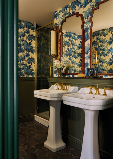 Bathroom 4, Portrush Adelphi, Causeway Coast and Glens