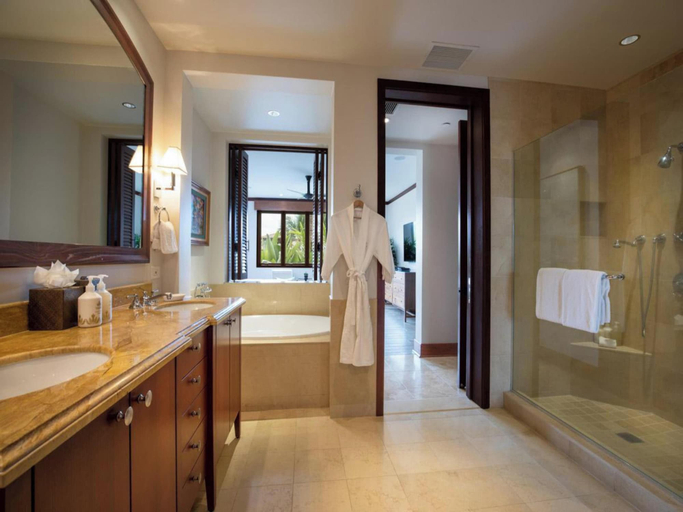 Bathroom 4, Wailea Beach Villas, Maui