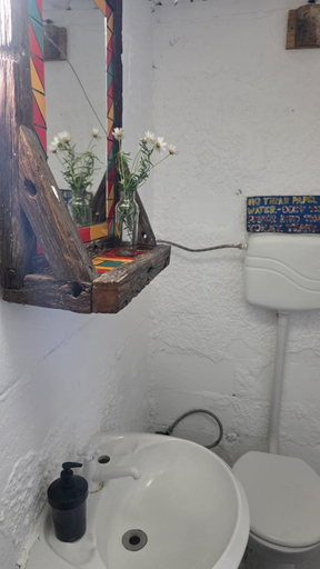 Bathroom 5, La Farola del Cabo, Rocha