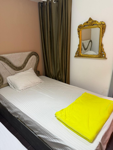 Bedroom 2, بورتو سخنه, 'Ataqah