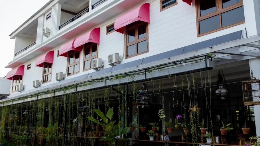 Others 3, Baratha Hotel & Resto, Bondowoso