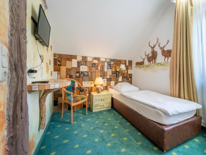 Bedroom 4, Belvilla Heiderhof in Rheinischen Westerwald, Altenkirchen (Westerwald)
