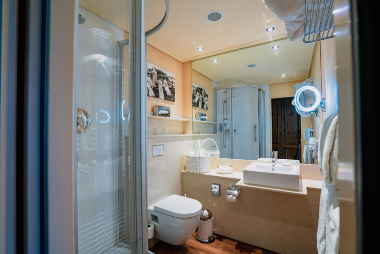 Bathroom 5, re.vita - naturresort & spa, Osterode am Harz