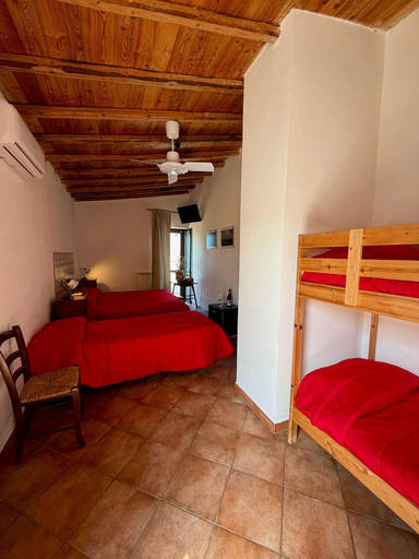 Bedroom 3, Fattoria Manostalla, Palermo