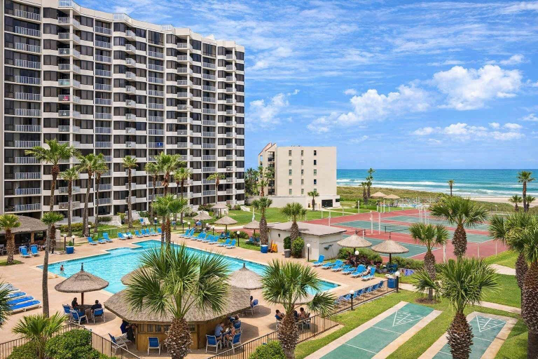 Pool 4, Saida 4303 2 Bedroom Home by RedAwning, Cameron