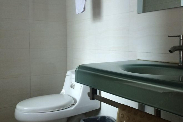 Bathroom, Jinxiu Hotel, Hangzhou