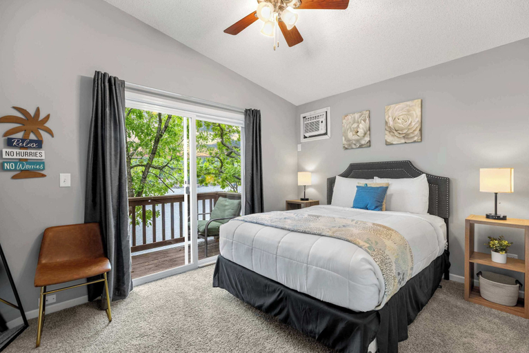 Bedroom, Dockside Dream w/ Kayak & Dock, Morgan