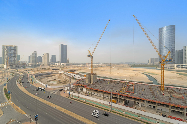 Room 5, Silkhaus Holiday Studio Stay in Julphar Tower, Abu Dhabi City