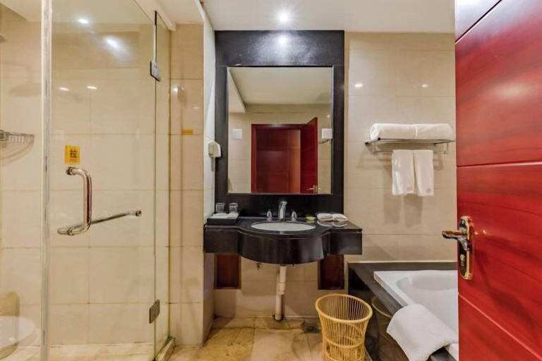 Bathroom 4, Jiu Long International Hotel, Bozhou