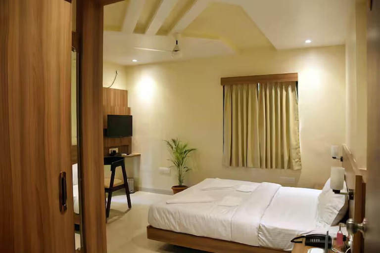 Bedroom 2, The Byke Skylark Seafront Resort, Dapoli, Ratnagiri