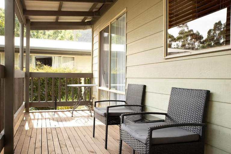 Others 4, Awonga Cottages, N. Grampians  - Stawell
