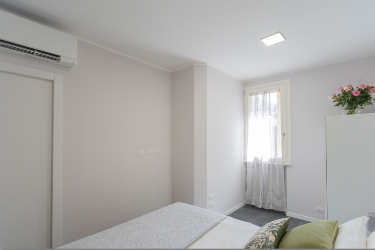 Bedroom 3, Co-c933-pgma3a2 - Sant Agostino With Lake View, Como