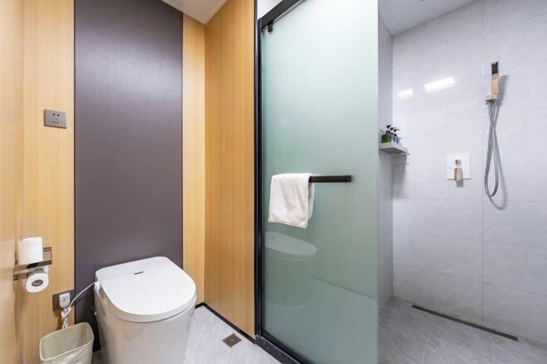 Bathroom 4, Wenhui Hotel, Shanghai