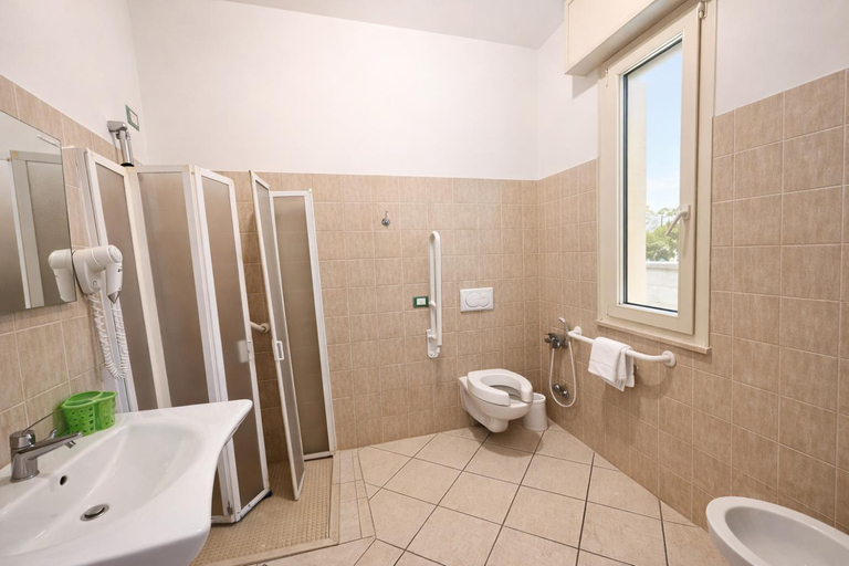 Bathroom 3, Hotel Villa Tina Easy Stay, Forli' - Cesena