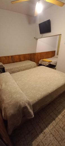 Bedroom 3, Hotel Necochea, Capital