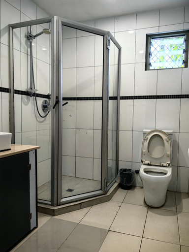 Bathroom 2, Pacific FairPrice Private room, shared kitchen, Ba