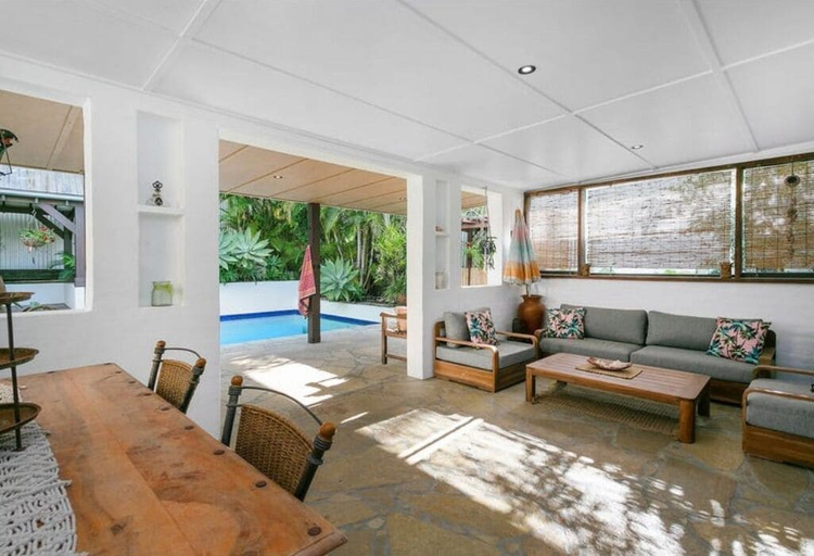 Interior 2, Burleigh Coastal Escape 4BR Home, Gold Coast
