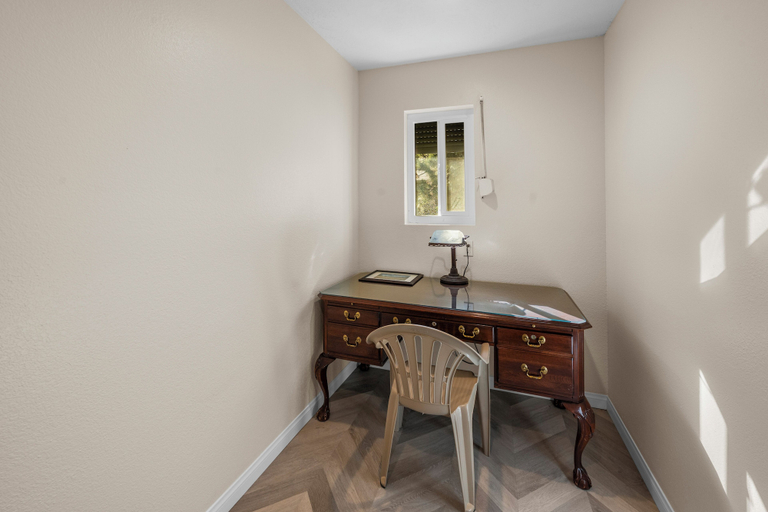 Interior 2, Eads by the Lake, San Bernardino