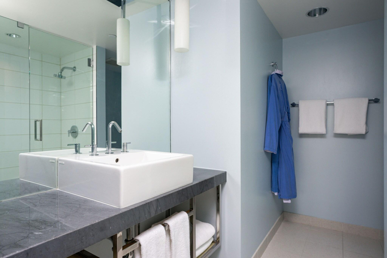 Bathroom 4, Tower 23 Hotel, San Diego