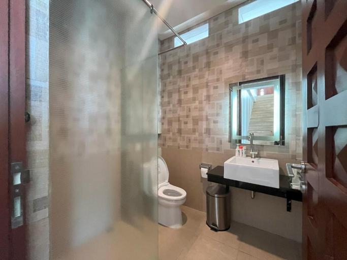 Bathroom 3, Lavender - Taman Tanda, Tabanan