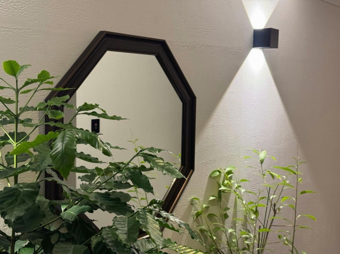 Others 2, Hotel Zenith, Gyeyang